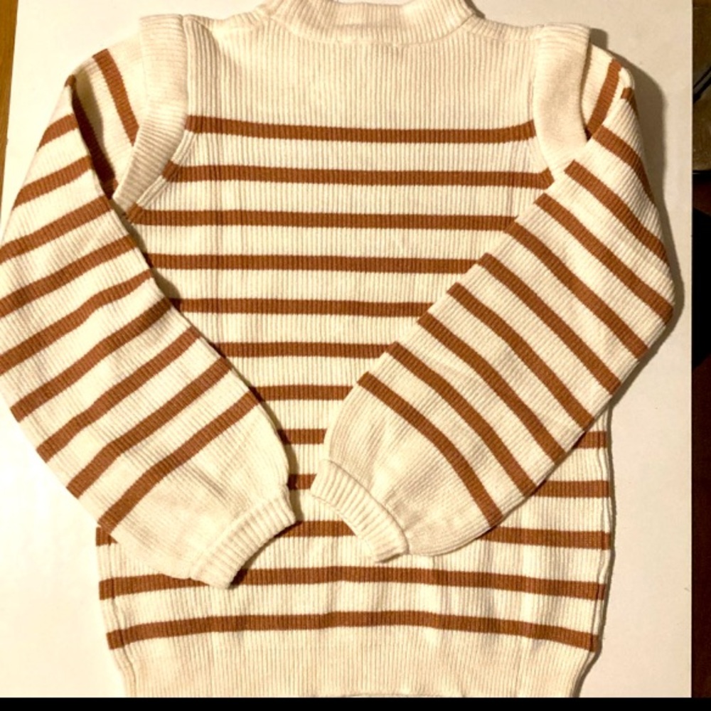 NWT Pretty Garden Long Lantern Sleeve Striped Crewneck Sweater Small - Picture 5 of 7